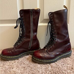 RARE Dr. Marten’s 15822
